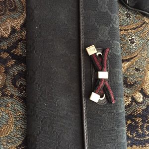 Gucci Authentic wallet